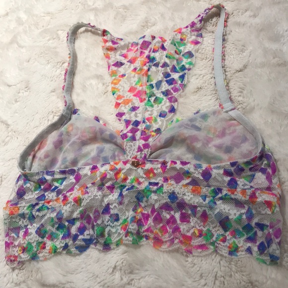 Victoria’s Secret pink bra let - Picture 2 of 4